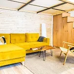 דירה Yellow *